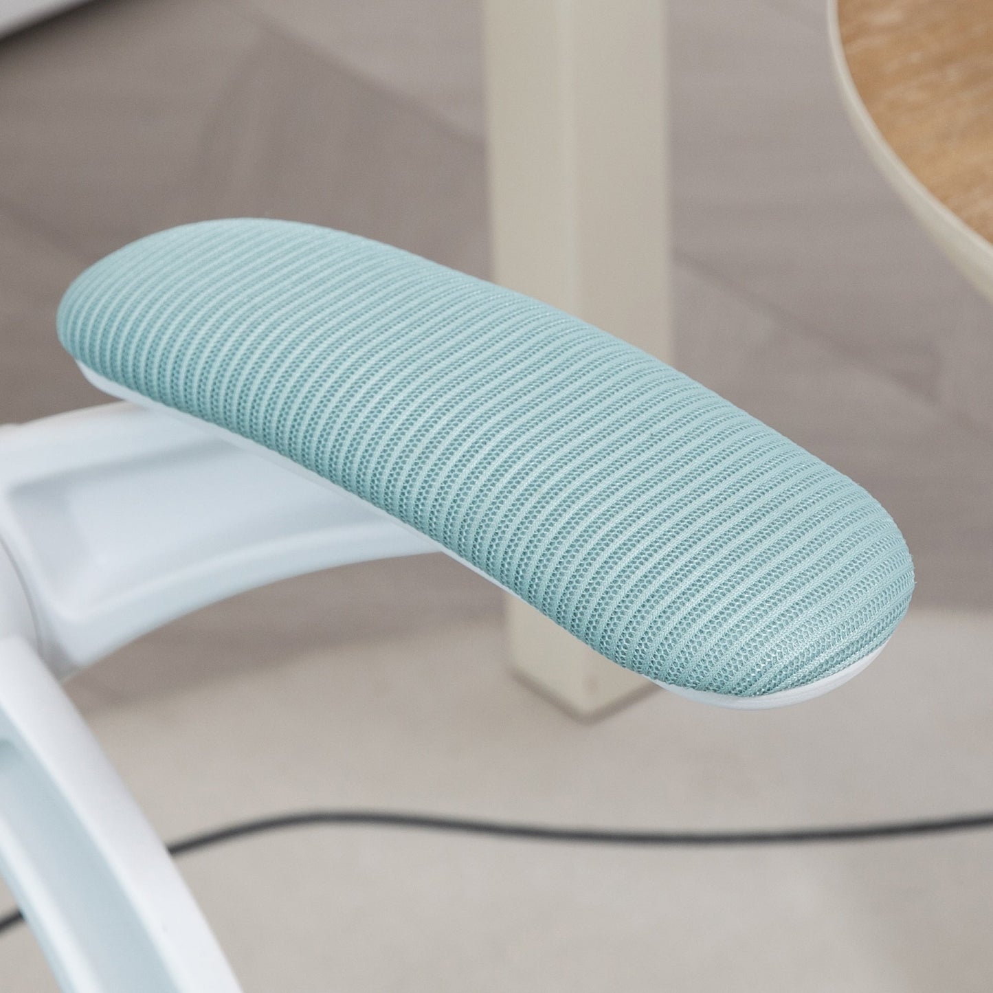 Ergonomic Office Chair with Mesh Backrest and Adjustable Height, 65.5x61.5x88-97.5cm, Light Blue