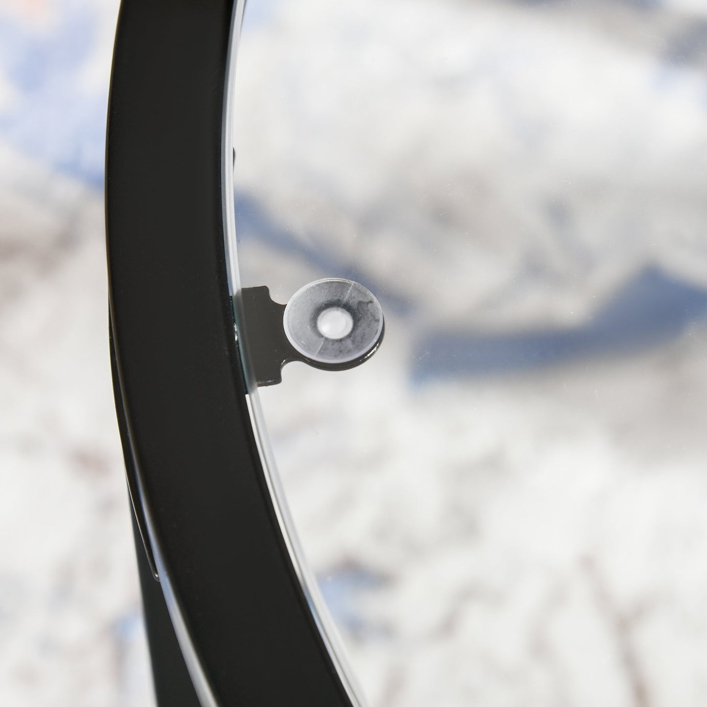 Set of 2 Nesting Glass and Steel Coffee Tables, Ø70 x 47.5 cm and Ø54 x 42.5 cm, Black