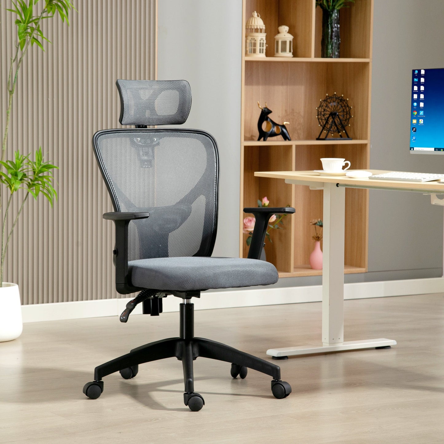 Ergonomic and Adjustable Office Chair with Lumbar Support and Headrest, 66x61x106-116 cm, Grey