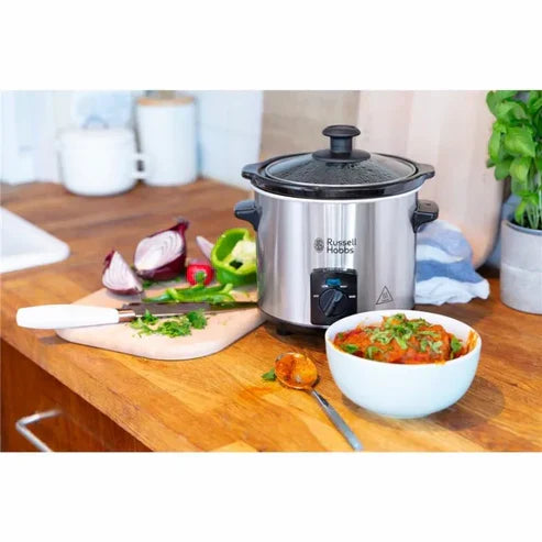 145W, 2.0Ltr Slow Cooker, Silver/Black