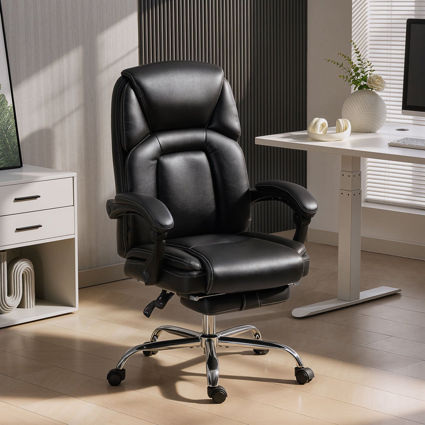 Reclining Office Chair with Pull-Out Footrest, PU Leather, 120 kg Capacity, Black