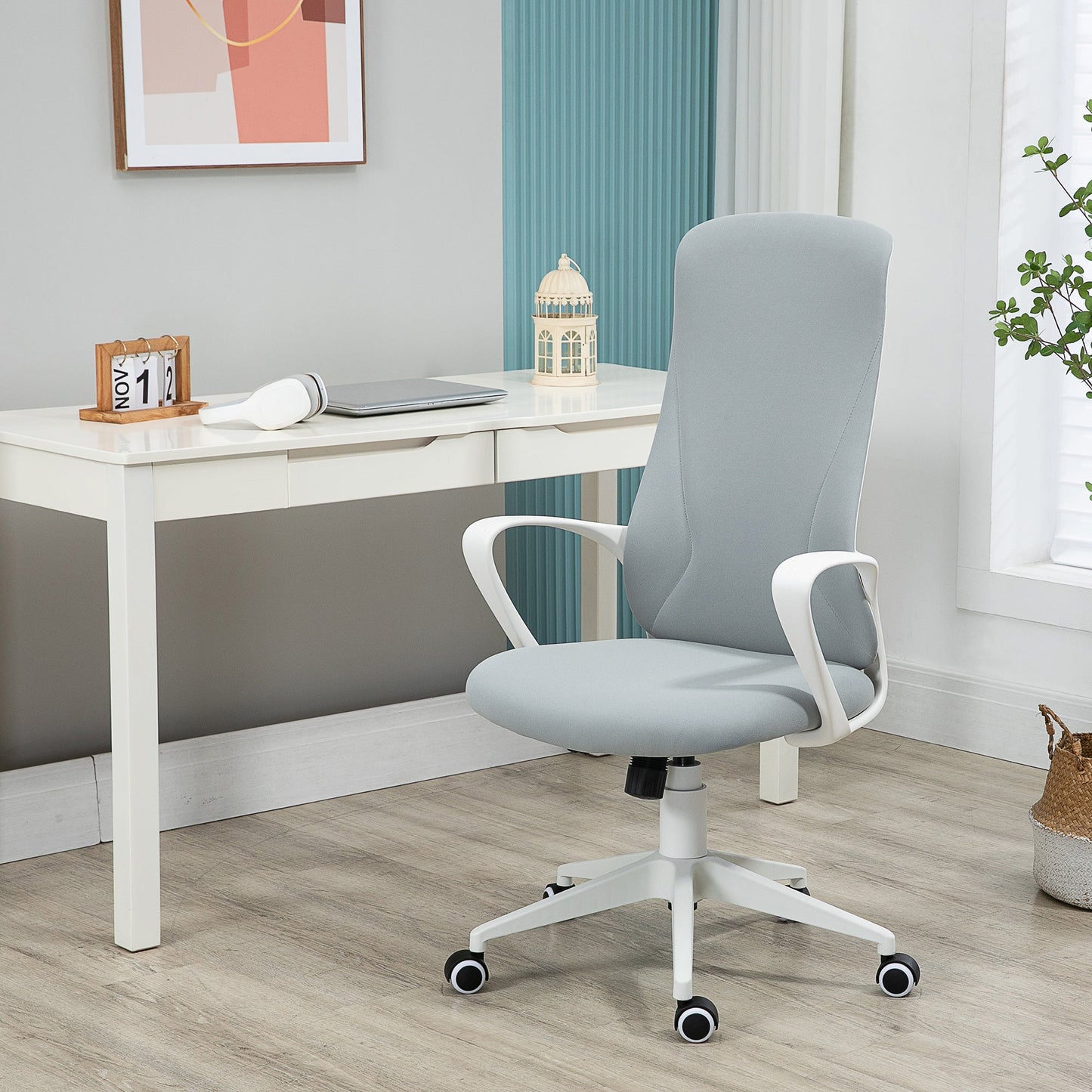 Ergonomic Office Chair with Adjustable Height and Tilt Function, 62x56x110-119.5 cm