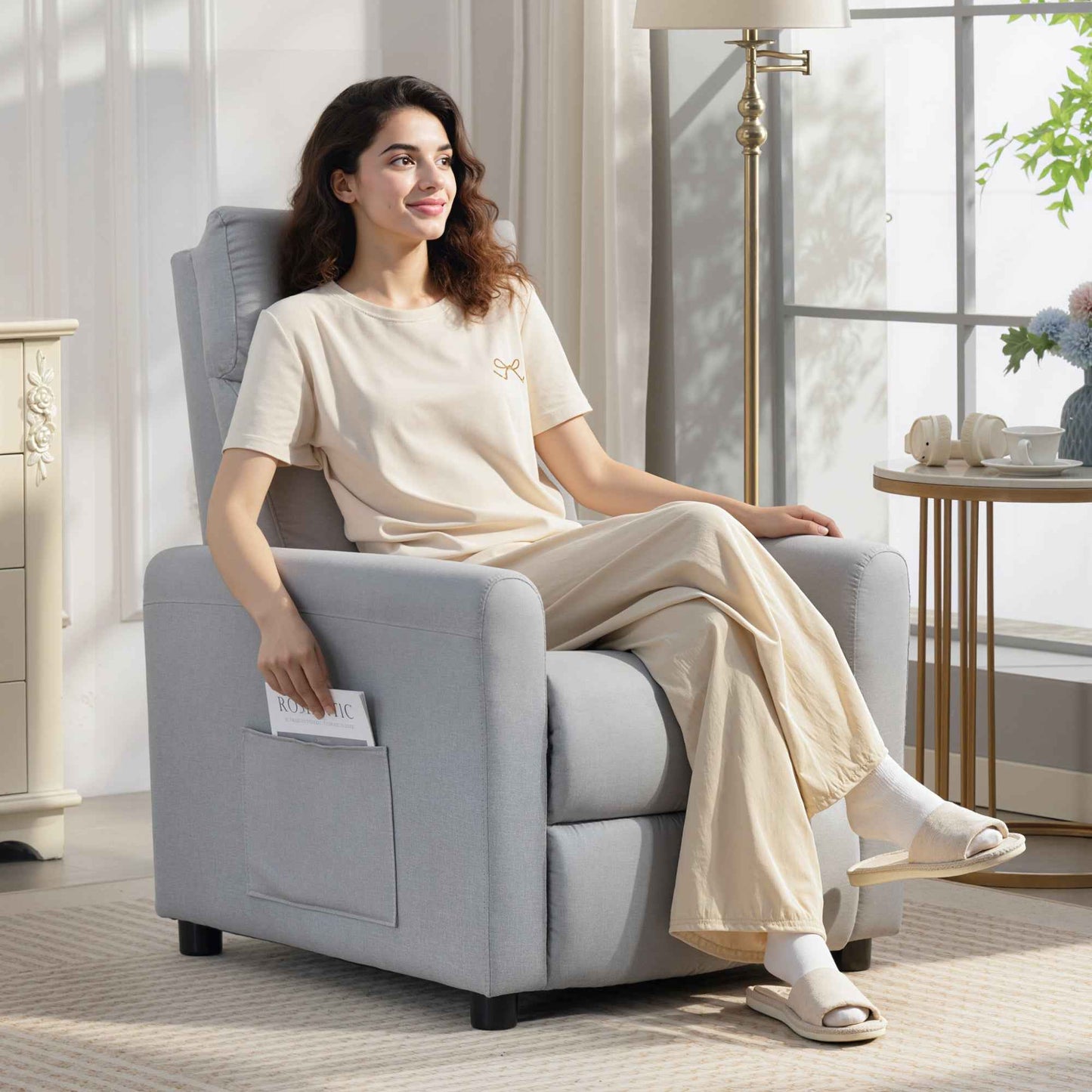 Reclining Chair 135° max in Linen Effect Fabric, Foam, Steel and Wood, 73x86x100 cm, Light
