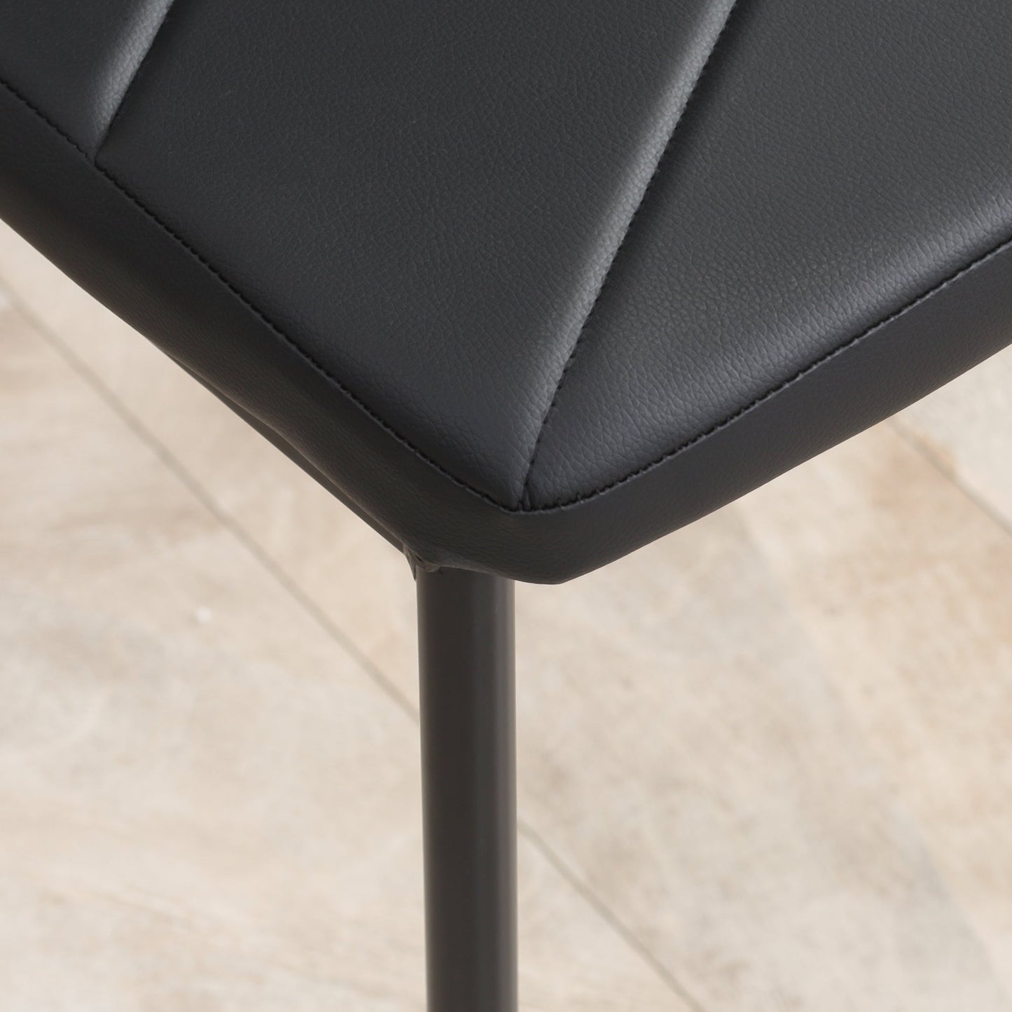 Set of 2 Modern High Back Dining Chairs in Faux Leather and Steel, 41x50x97 cm, Black