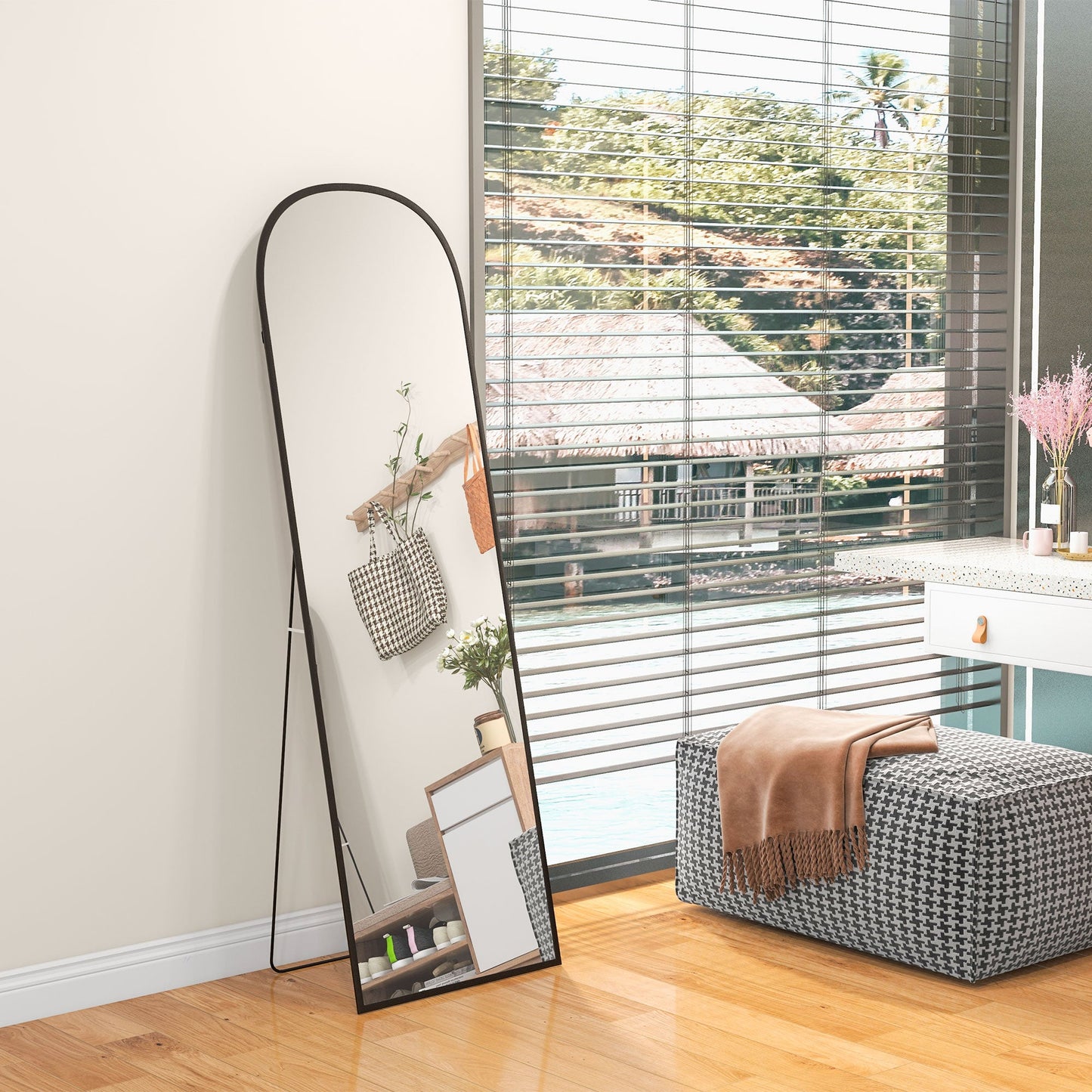 Modern Floor and Wall Mirror in Aluminum Alloy with Folding Stand, 50x161.5cm, Black