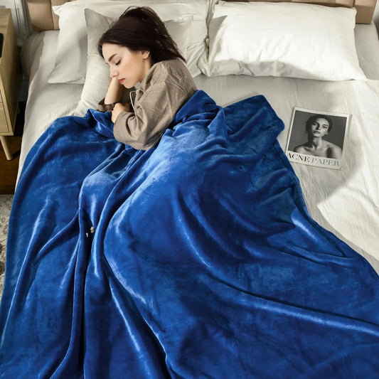 Flannel Blanket in Dark Blue